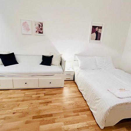 New Apartments Complex Prague Florenc Экстерьер фото