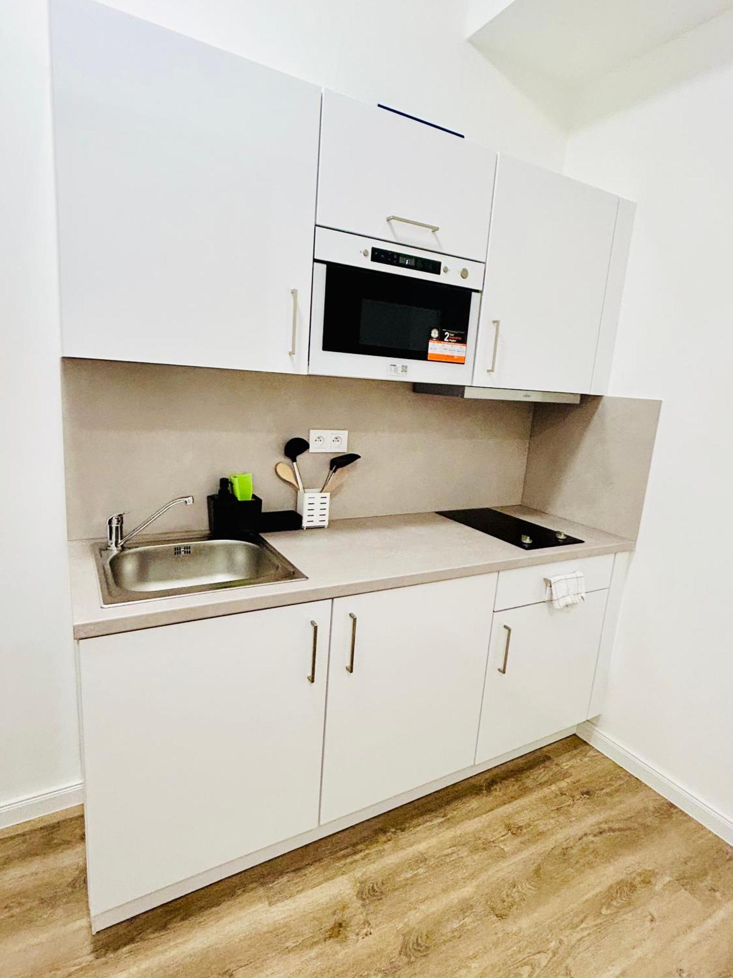 New Apartments Complex Prague Florenc Экстерьер фото