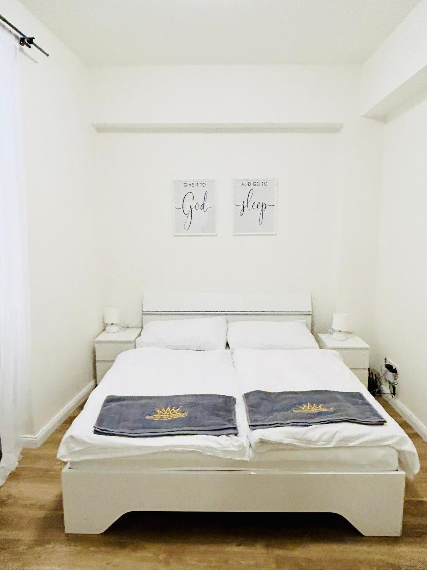 New Apartments Complex Prague Florenc Экстерьер фото